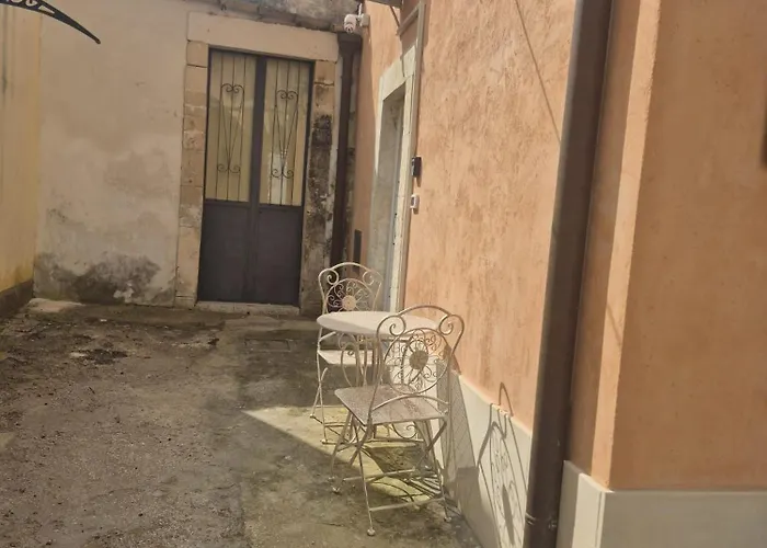 Apartment Il Nido Del Viandante Noto